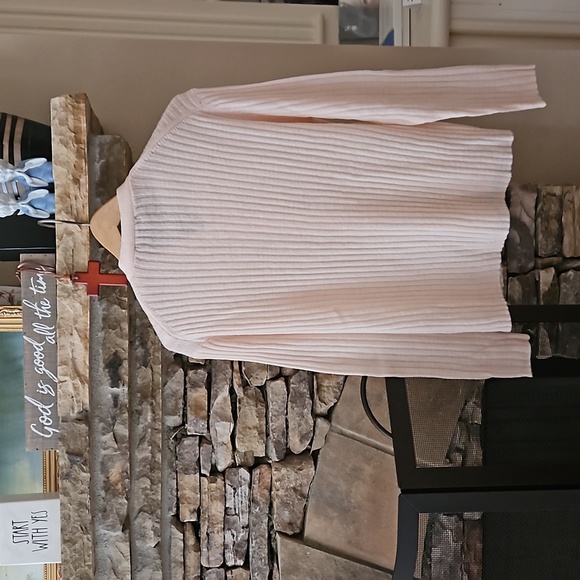 🆕Burberry London Wool Cardigan Sweater - Picture 6 of 7